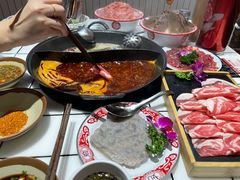 -伍师兄市井火锅(东部星悦天地店)
