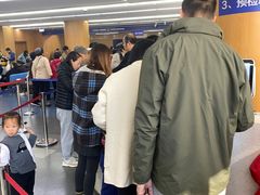 -上海市公安局徐汇区出入境管理局