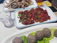 -乡土黄·鲜牛肉火锅·小龙虾(兴业街店)