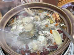 -广味炭炉鸡煲(宝业路分店)