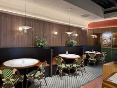 -鹅冠港式茶餐厅(来福士店)