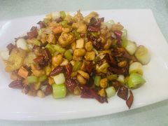 宫保鸡丁-稻香餐厅中餐干锅(劼人路店)