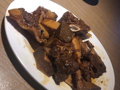 -阿洪锅贴王(小吃城店)