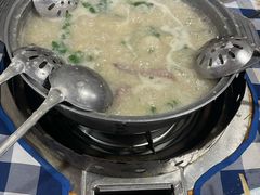 -洞密园美食城·二十二年老店(富华路店)