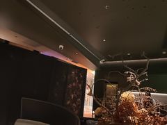 -左庭右院鲜牛肉火锅黑金店(陆家嘴中心店)