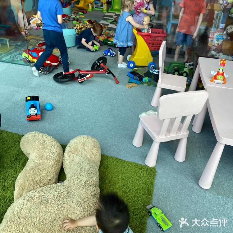 东隅酒店feast 现在没有自助啦