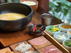 -银米·云南传统过桥米线(双廊黑金冠店)