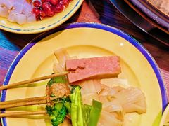 -签多多串串香火锅