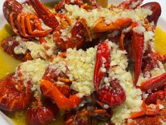 -叶派龙虾•招牌香辣蟹·海鲜(中海国际店)