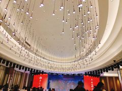 -泓历皇朝酒店(东亭店)