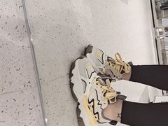 -枫叶小镇奥特莱斯