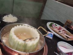 -得意咚瓜·顺德鱼生·冬瓜火锅(深圳首店)