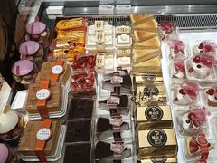 -TOUCH泰奇(奉贤宝龙城市广场店)