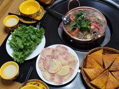 -银同牦牛肉火锅