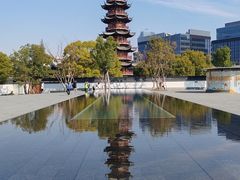 -龙华寺