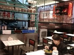 -肥汁米蘭香港米线(长宁来福士店)