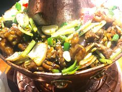 -渝胖子老城区炭火蛙锅(临城店)