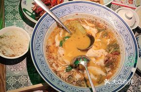 Old Chengdu Sichuan-style Sour Cabbage and Perch