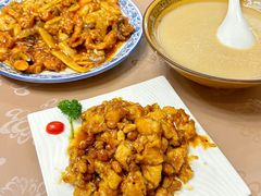 -金牌餐厅·天津菜·八珍豆腐·老爆三(瓷房子店)