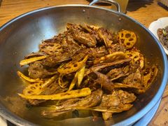 主打的干锅鸭头-安诚居干锅鸭头(八角店)