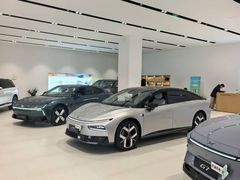 -小鹏汽车上海吴中路销售服务中心