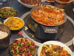 -阆辣荟餐饮(老味道8年·古城店)