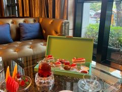 -广州万富希尔顿酒店·感趣自助餐厅·金秋蟹宴生蚝海鲜刺身烧烤