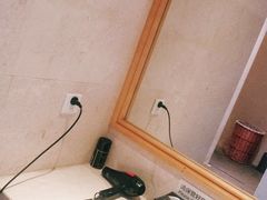 -跃动游泳健身俱乐部(新华传媒店)