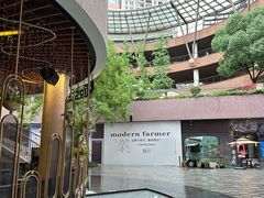 -瑞虹新天地月亮湾