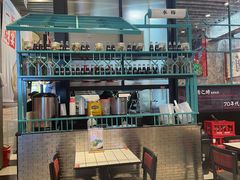 -肥汁米蘭香港米线(长宁来福士店)