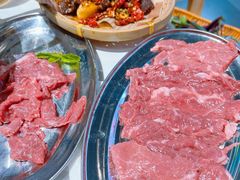 -王奋斗贵州酸汤牛肉火锅