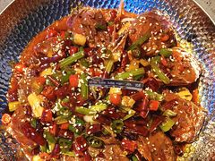 -路边边地标烧烤·川菜·小龙虾·音乐酒馆(良乡长虹店)