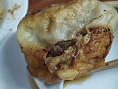 -宝瑞门钉肉饼店