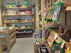 -锅圈食汇火锅烧烤食材超市(凤城六路店)