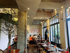 -Laures·月桂西班牙碳烤餐厅(十尚坊店)