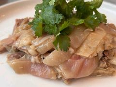 -侬佳蒸菜馆(听潮店)