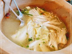 -抚仙湖生态石锅鱼野生菌(告庄店)