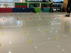 -阿布溜溜(同曦假日百货店)