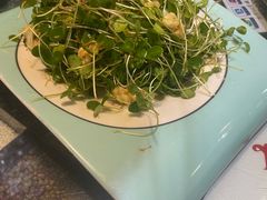 香椿苗拌核桃仁-海碗油泼面·八次方·水库鱼·粘卷子(平谷店)