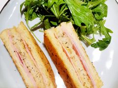 法式火腿芝士三明治-潮一不贰·法式甜品·生日蛋糕·西式简餐(外滩店)