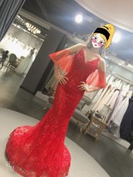 -艾米丽婚纱礼服