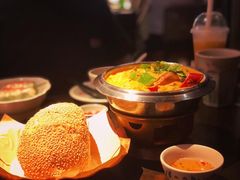 -大头虾越式风味餐厅(光明广场店)