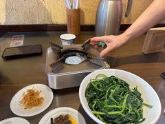 -富正毅三下锅·湘西韵味(天门山索道店)