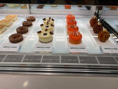 -潮一不贰·法式甜品·生日蛋糕·西式简餐(外滩店)