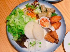 越南小吃拼盘-越美小馆·越南料理(曲江店)