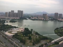 -荣誉国际酒店-云顶旋转餐厅