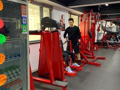 -坚果健身24小时工作室(定西路店)