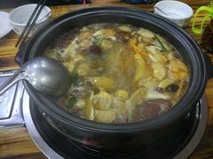 -菌之家·专业纯野生菌火锅·特色炒菌