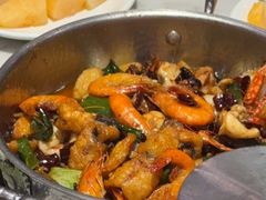 -七欣天香辣蟹火锅(闵行浦江欢乐颂店)