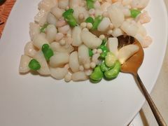 -吴越荣记苏州菜·松鼠桂鱼 100% 活鱼现做(月光码头店)
